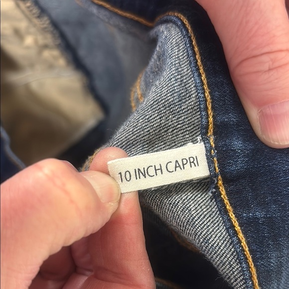 Rag & Bone Blue Ankle Cropped Jeans with Streamlined Silhouette - Picture 12 of 13